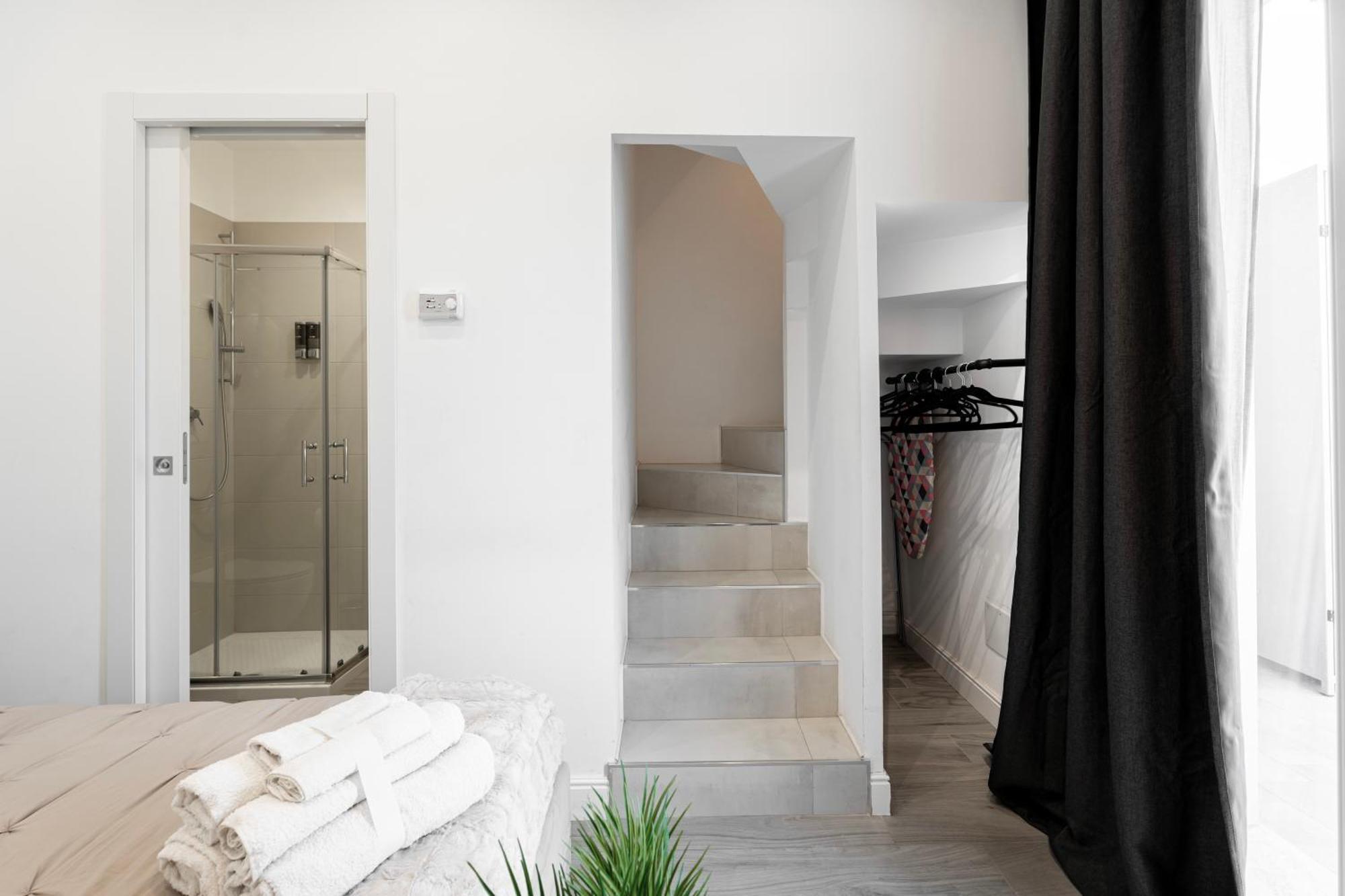Luxury - Jacuzzi Apartments Near Rome Velletri Exterior foto